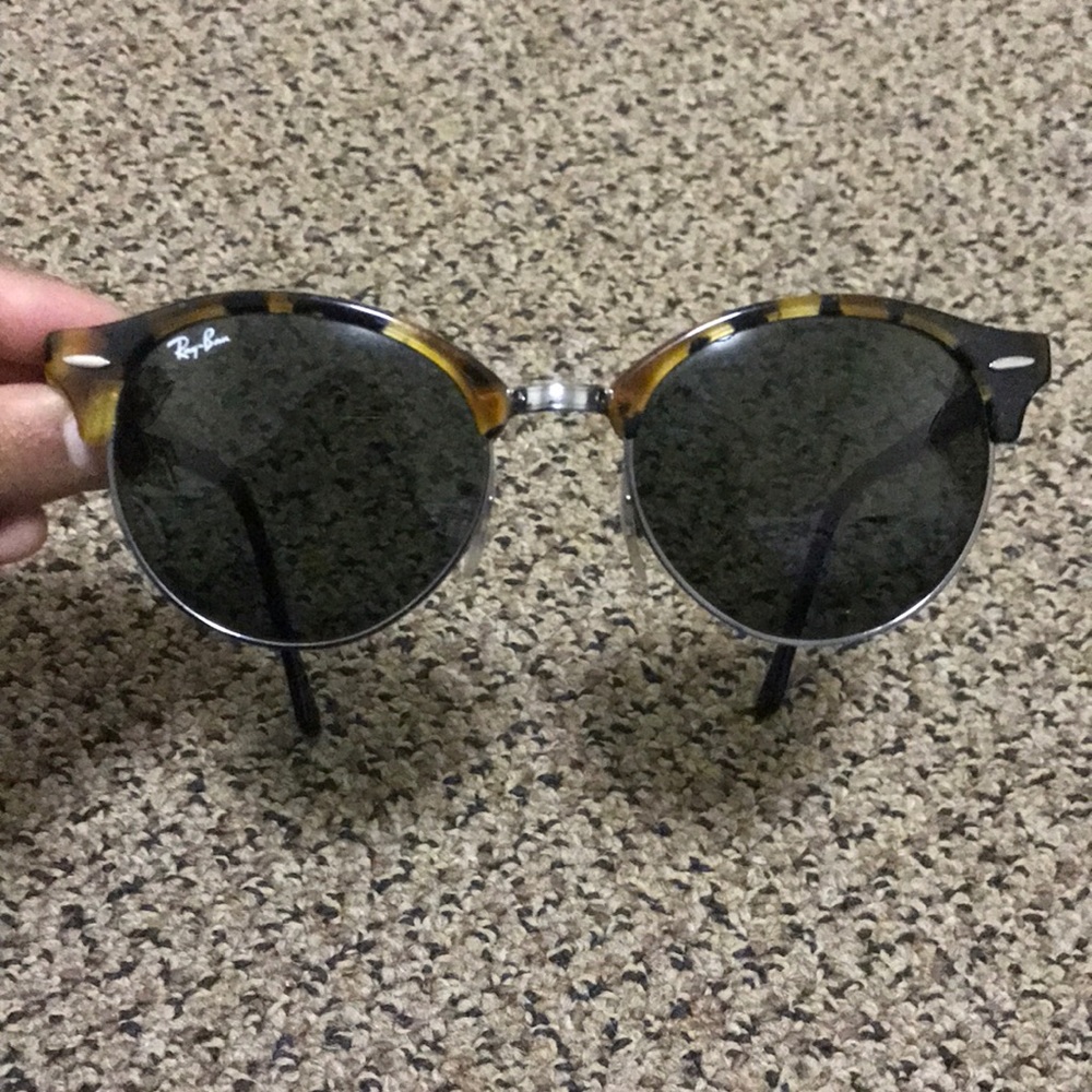 Ray-tortoise shell club round in tortoise shell!